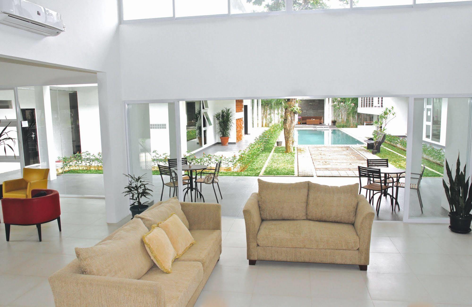Ampera Avenue Residence Jakarta Eksteriør billede